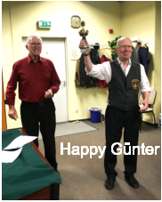 Der stolze Sieger mit Turnierleiter Volker Scheer